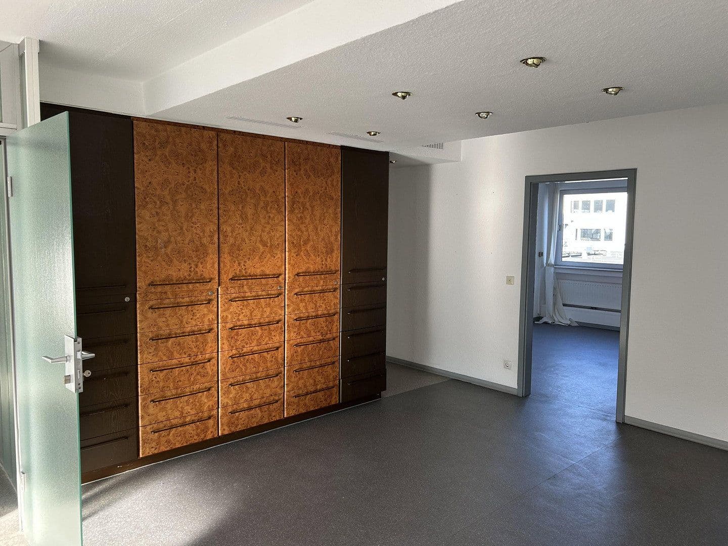 Prenájom kancelárie 170 m², Pfuhlgasse 20, Koblenz, Porýnie-Falcko Prenájom kancelárie 170 m², Pfuhlgasse 20, Koblenz, Porýnie-Falcko