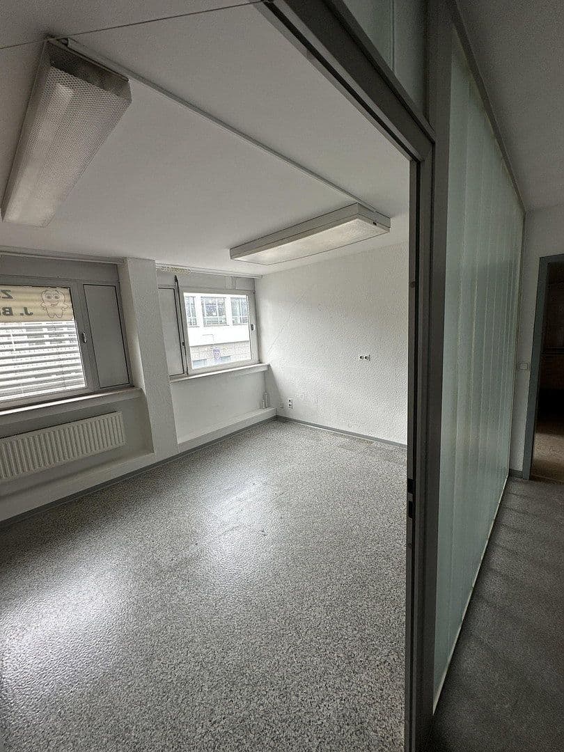 Prenájom kancelárie 170 m², Pfuhlgasse 20, Koblenz, Porýnie-Falcko Prenájom kancelárie 170 m², Pfuhlgasse 20, Koblenz, Porýnie-Falcko