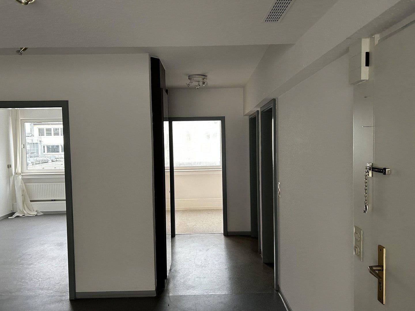Prenájom kancelárie 170 m², Pfuhlgasse 20, Koblenz, Porýnie-Falcko Prenájom kancelárie 170 m², Pfuhlgasse 20, Koblenz, Porýnie-Falcko