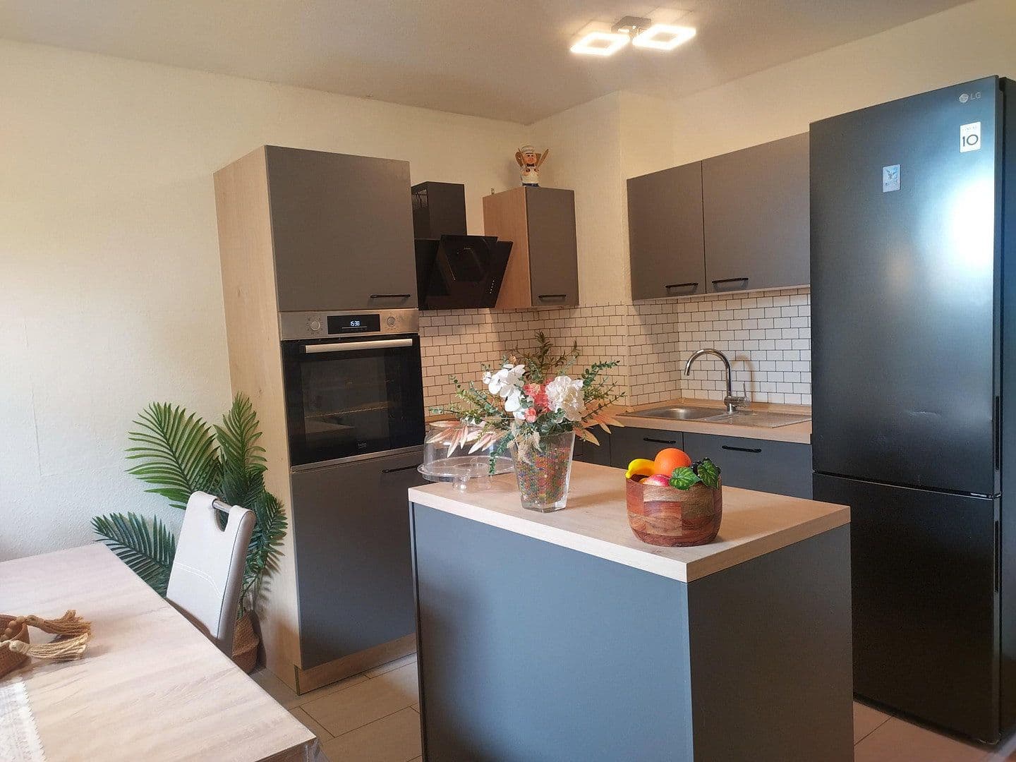 Predaj bytu 3-izbový 91 m², Köln, Severné Porýnie - Westfálsko Predaj bytu 3-izbový 91 m², Köln, Severné Porýnie - Westfálsko