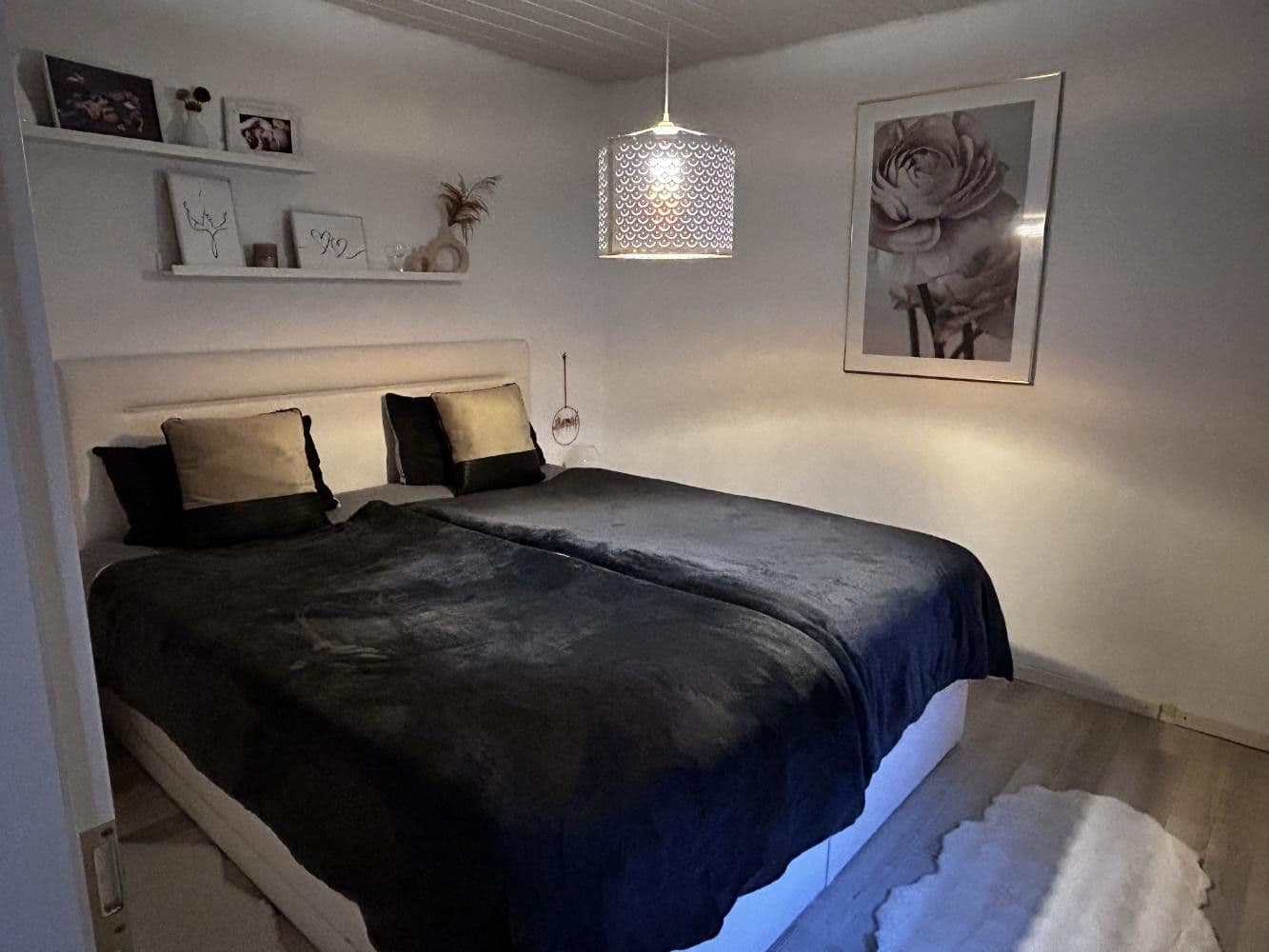 Predaj domu 153 m², pozemek 245 m², Georg-Fröba-Straße 16, Alsbach-Hähnlein, Hesensko Predaj domu 153 m², pozemek 245 m², Georg-Fröba-Straße 16, Alsbach-Hähnlein, Hesensko