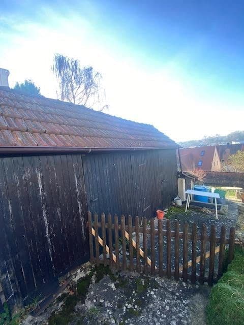 Predaj domu 167 m², pozemek 672 m², Schwäbisch Hall, Bádensko-Wurttembersko Predaj domu 167 m², pozemek 672 m², Schwäbisch Hall, Bádensko-Wurttembersko