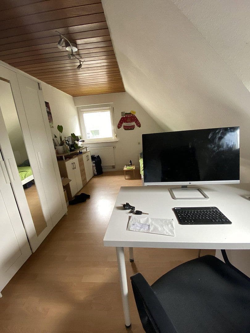 Predaj domu 167 m², pozemek 672 m², Schwäbisch Hall, Bádensko-Wurttembersko Predaj domu 167 m², pozemek 672 m², Schwäbisch Hall, Bádensko-Wurttembersko