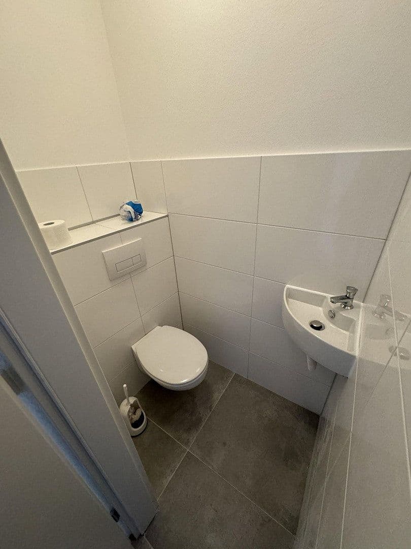 Prenájom bytu 18 m², Hohenzollernstraße 72, Pforzheim, Bádensko-Wurttembersko Prenájom bytu 18 m², Hohenzollernstraße 72, Pforzheim, Bádensko-Wurttembersko