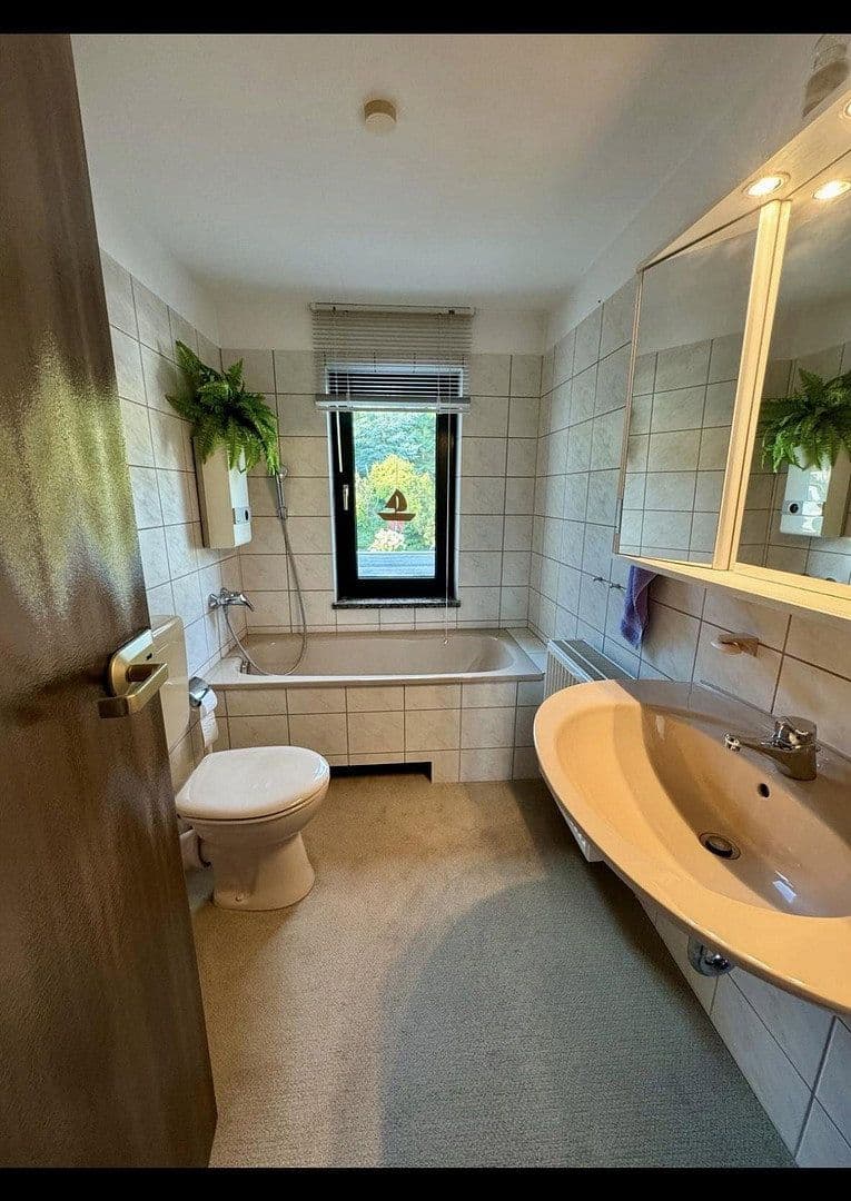 Predaj domu 142 m², pozemek 1.060 m², Remscheid, Severné Porýnie - Westfálsko Predaj domu 142 m², pozemek 1.060 m², Remscheid, Severné Porýnie - Westfálsko