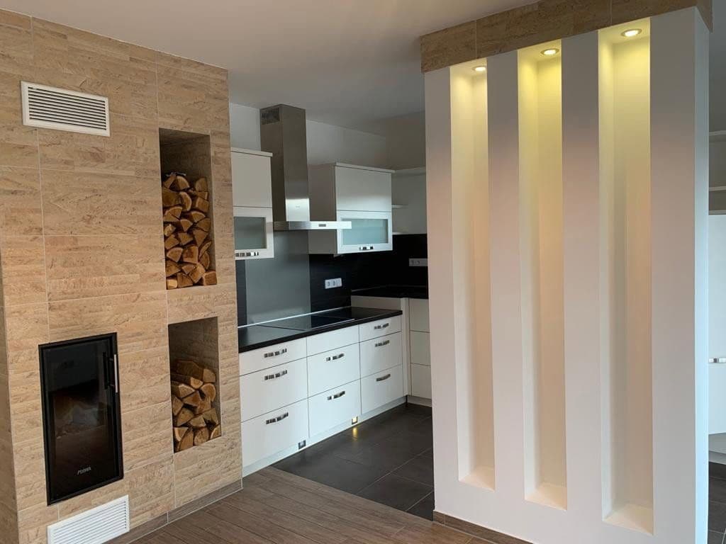 Predaj domu 140 m², pozemek 635 m², C-w-Rauh Strasse 3, Himmelkron, Bavorsko Predaj domu 140 m², pozemek 635 m², C-w-Rauh Strasse 3, Himmelkron, Bavorsko