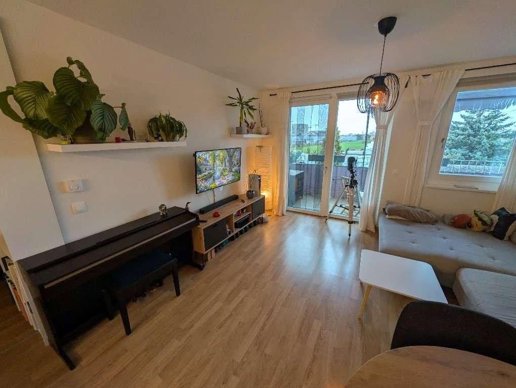 Prenájom bytu 2-izbový 55 m², Rösslergasse 9, Wien, Viedeň Prenájom bytu 2-izbový 55 m², Rösslergasse 9, Wien, Viedeň