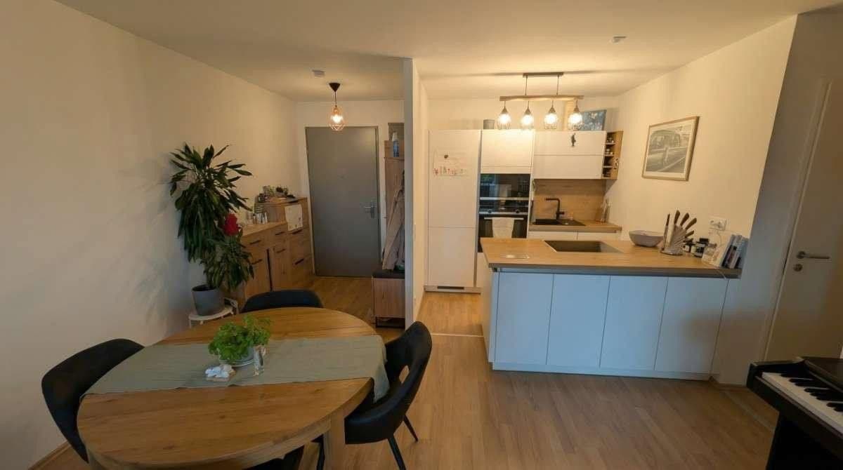 Prenájom bytu 2-izbový 55 m², Rösslergasse 9, Wien, Viedeň Prenájom bytu 2-izbový 55 m², Rösslergasse 9, Wien, Viedeň