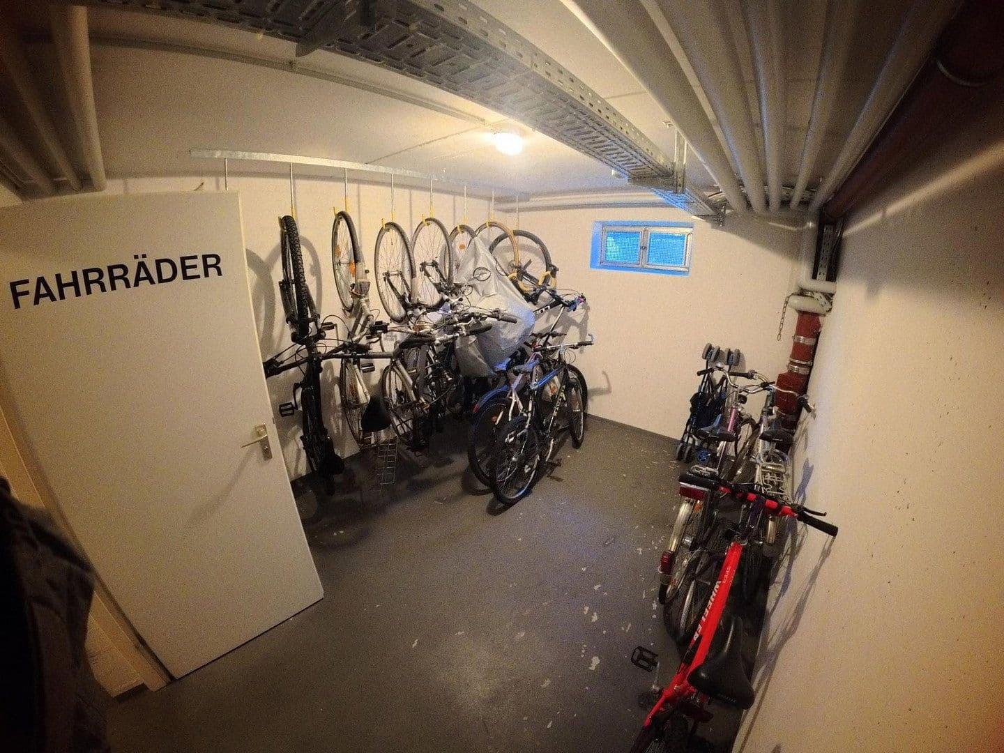 Predaj bytu 2-izbový 45 m², Poing, Bavorsko Predaj bytu 2-izbový 45 m², Poing, Bavorsko