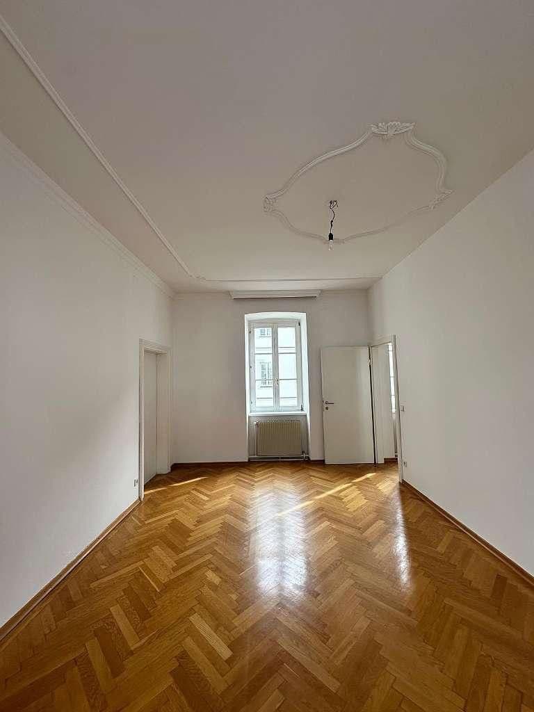 Prenájom bytu 2-izbový 71 m², Esterhazystraße 37, Eisenstadt, Burgenland Prenájom bytu 2-izbový 71 m², Esterhazystraße 37, Eisenstadt, Burgenland