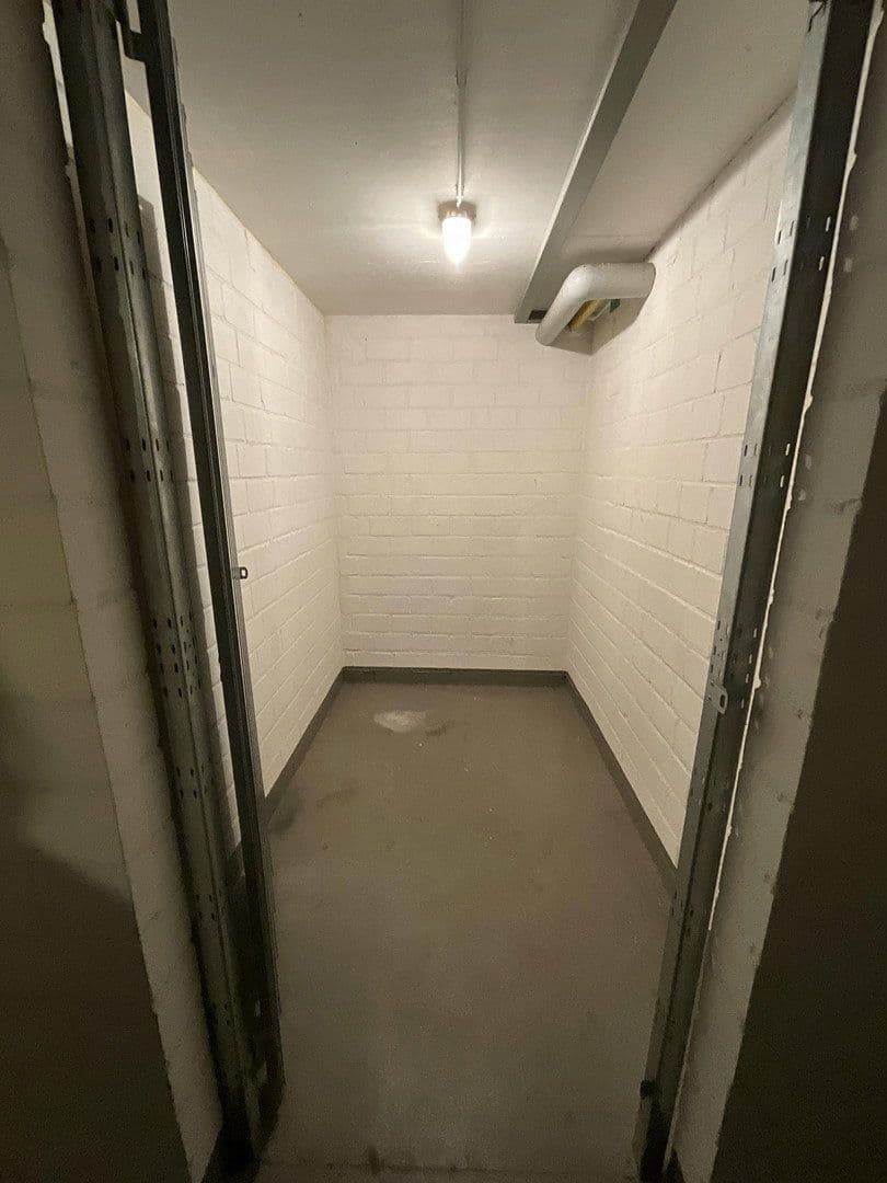 Prenájom bytu 2-izbový 61 m², Köln, Severné Porýnie - Westfálsko Prenájom bytu 2-izbový 61 m², Köln, Severné Porýnie - Westfálsko