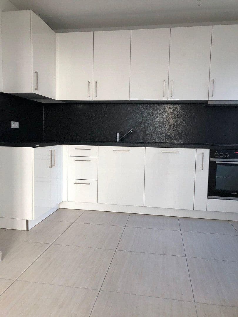 Predaj bytu 3-izbový 86 m², Brauhaus Str., Nürnberg, Bavorsko Predaj bytu 3-izbový 86 m², Brauhaus Str., Nürnberg, Bavorsko