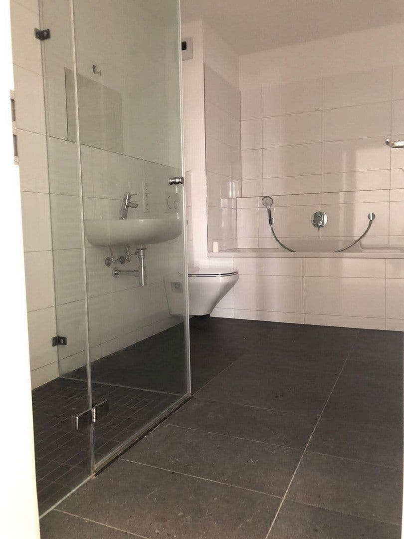 Predaj bytu 3-izbový 86 m², Brauhaus Str., Nürnberg, Bavorsko Predaj bytu 3-izbový 86 m², Brauhaus Str., Nürnberg, Bavorsko