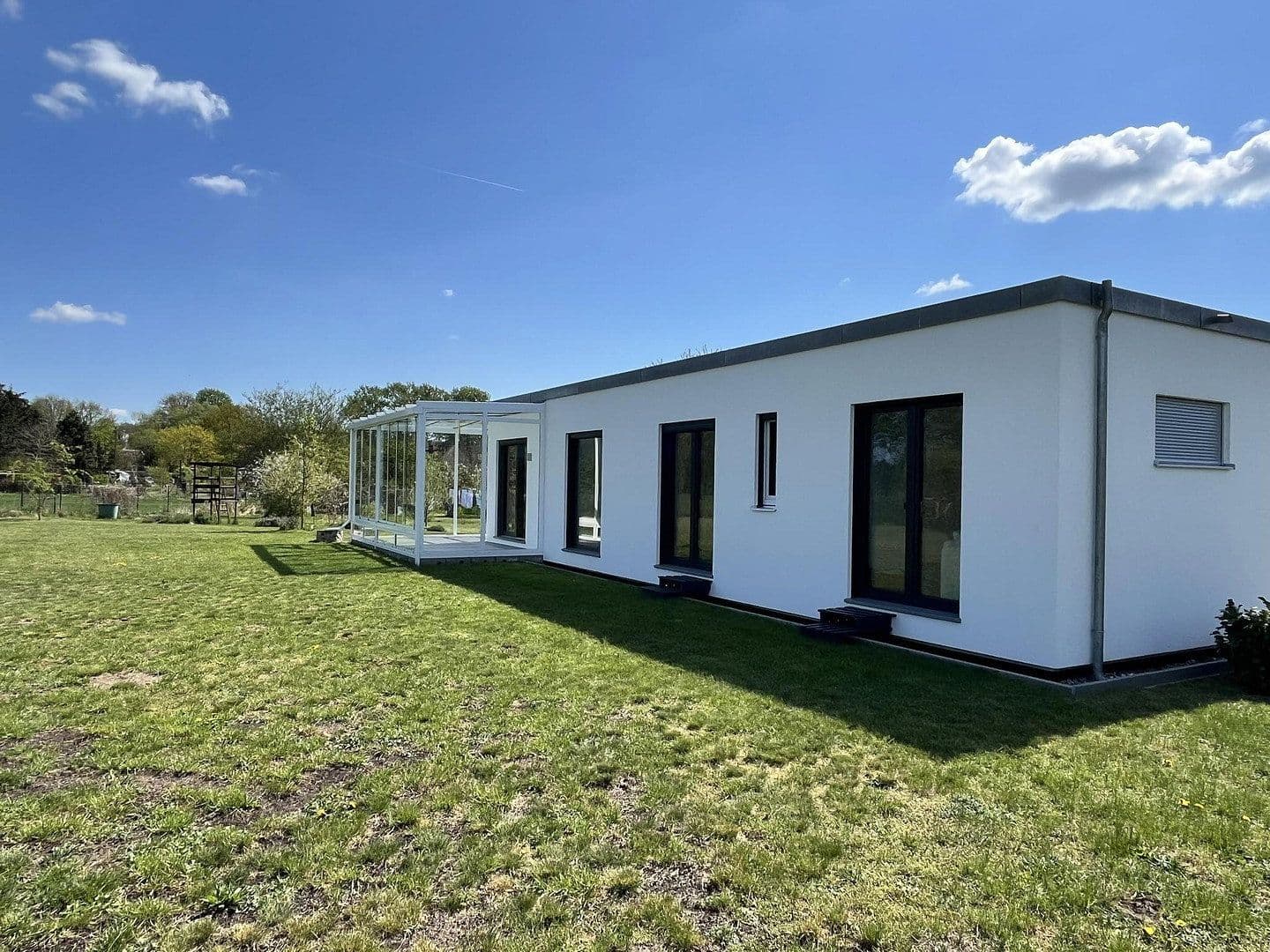 Predaj domu 60 m², pozemek 1.361 m², Biendorf, Meklenbursko-Predpomoransko Predaj domu 60 m², pozemek 1.361 m², Biendorf, Meklenbursko-Predpomoransko