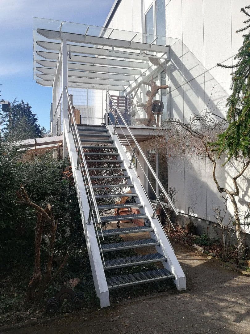 Predaj domu 162 m², pozemek 475 m², Fürstenfeldbruck, Bavorsko Predaj domu 162 m², pozemek 475 m², Fürstenfeldbruck, Bavorsko