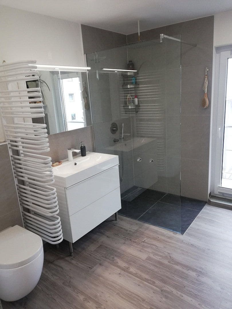 Predaj domu 162 m², pozemek 475 m², Fürstenfeldbruck, Bavorsko Predaj domu 162 m², pozemek 475 m², Fürstenfeldbruck, Bavorsko