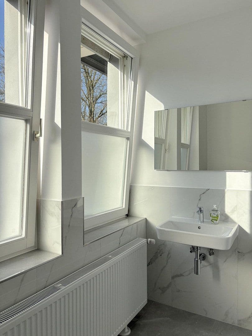 Prenájom kancelárie 65 m², Enger, Severné Porýnie - Westfálsko Prenájom kancelárie 65 m², Enger, Severné Porýnie - Westfálsko