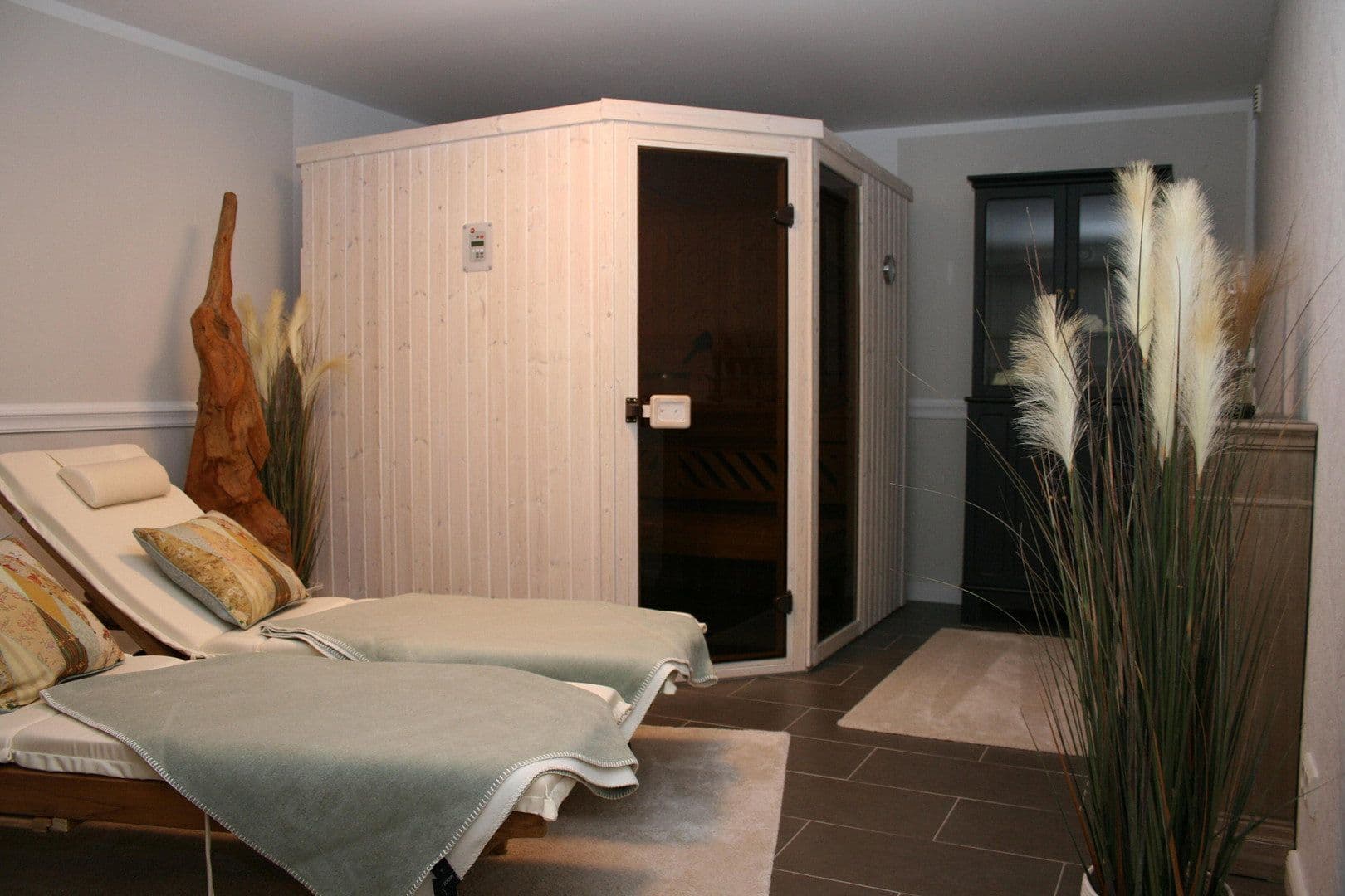 Predaj domu 167 m², pozemek 1.266 m², Vierden, Dolné Sasko Predaj domu 167 m², pozemek 1.266 m², Vierden, Dolné Sasko