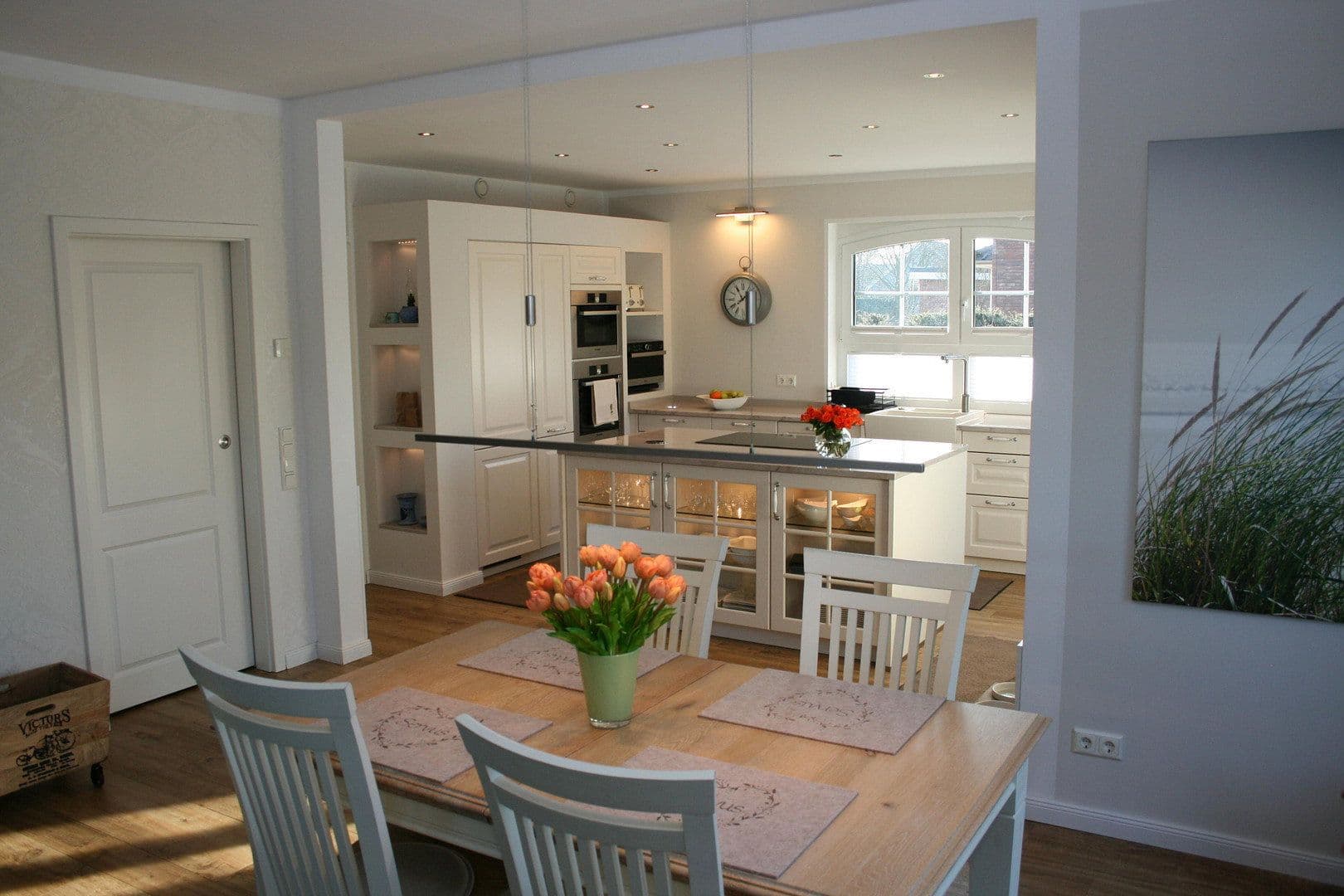 Predaj domu 167 m², pozemek 1.266 m², Vierden, Dolné Sasko Predaj domu 167 m², pozemek 1.266 m², Vierden, Dolné Sasko