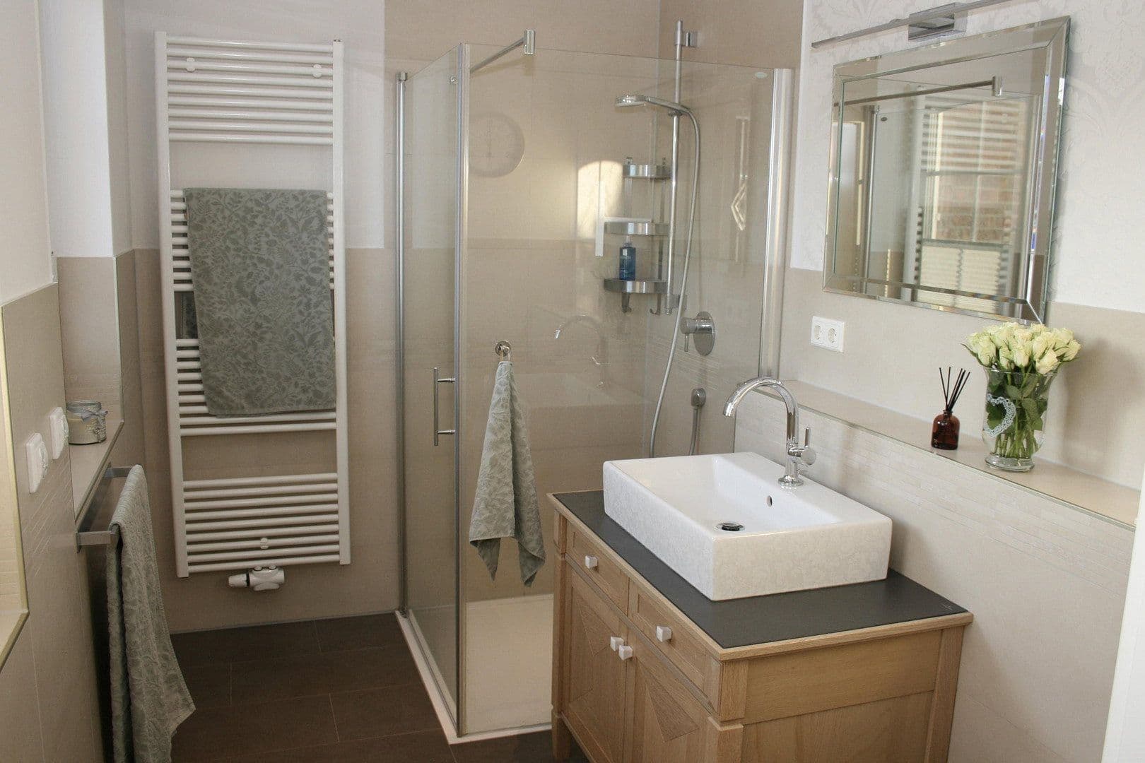 Predaj domu 167 m², pozemek 1.266 m², Vierden, Dolné Sasko Predaj domu 167 m², pozemek 1.266 m², Vierden, Dolné Sasko