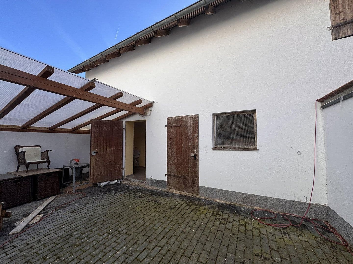 Predaj domu 137 m², pozemek 950 m², Wappeltshofen 4, Altdorf bei Nürnberg, Bavorsko Predaj domu 137 m², pozemek 950 m², Wappeltshofen 4, Altdorf bei Nürnberg, Bavorsko