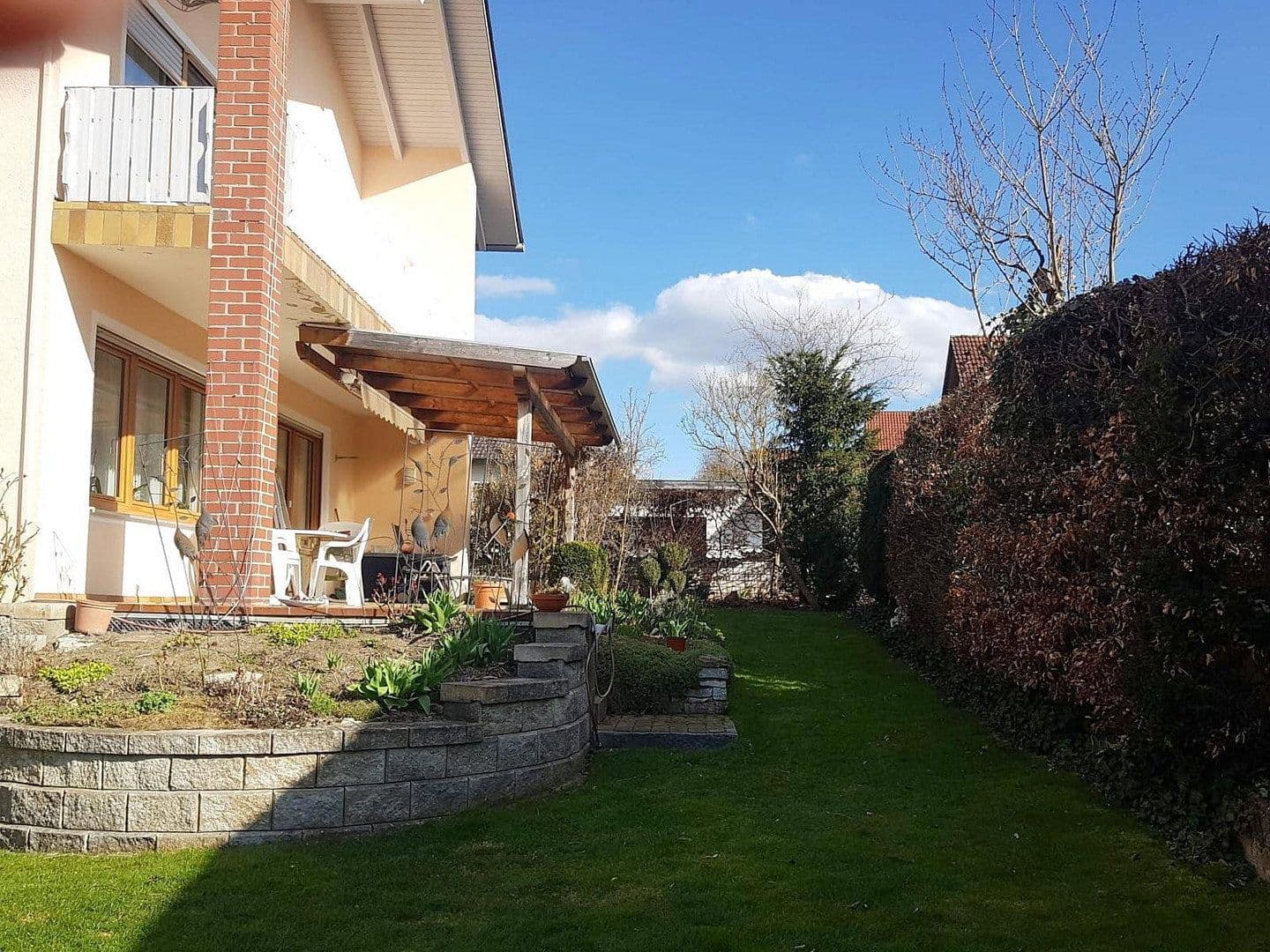 Predaj domu 160 m², pozemek 969 m², Burglengenfeld, Bavorsko Predaj domu 160 m², pozemek 969 m², Burglengenfeld, Bavorsko