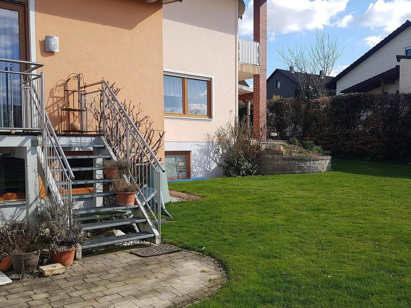 Predaj domu 160 m², pozemek 969 m², Burglengenfeld, Bavorsko Predaj domu 160 m², pozemek 969 m², Burglengenfeld, Bavorsko