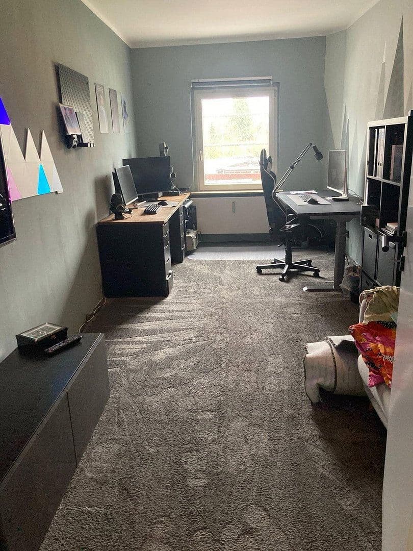 Prenájom bytu 4-izbový 112 m², Bochum, Severné Porýnie - Westfálsko Prenájom bytu 4-izbový 112 m², Bochum, Severné Porýnie - Westfálsko