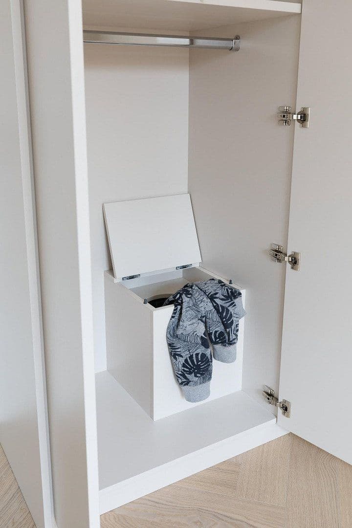 Prenájom bytu 4-izbový 104 m², Kennedydamm 7, Düsseldorf, Severné Porýnie - Westfálsko Prenájom bytu 4-izbový 104 m², Kennedydamm 7, Düsseldorf, Severné Porýnie - Westfálsko