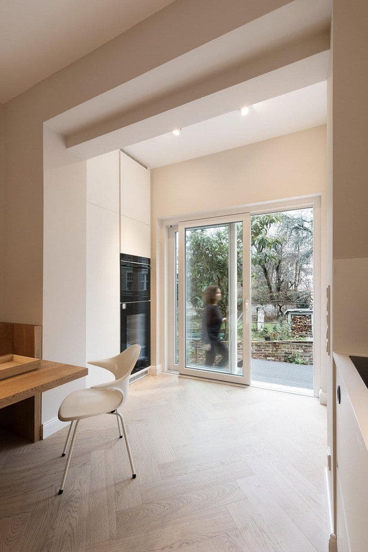 Prenájom bytu 4-izbový 104 m², Kennedydamm 7, Düsseldorf, Severné Porýnie - Westfálsko Prenájom bytu 4-izbový 104 m², Kennedydamm 7, Düsseldorf, Severné Porýnie - Westfálsko