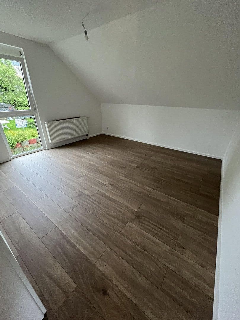 Predaj domu 130 m², pozemek 397 m², Deißlingen, Bádensko-Wurttembersko Predaj domu 130 m², pozemek 397 m², Deißlingen, Bádensko-Wurttembersko