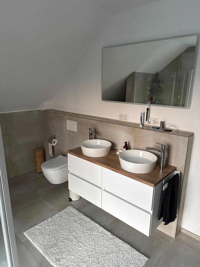 Predaj domu 130 m², pozemek 397 m², Deißlingen, Bádensko-Wurttembersko Predaj domu 130 m², pozemek 397 m², Deißlingen, Bádensko-Wurttembersko