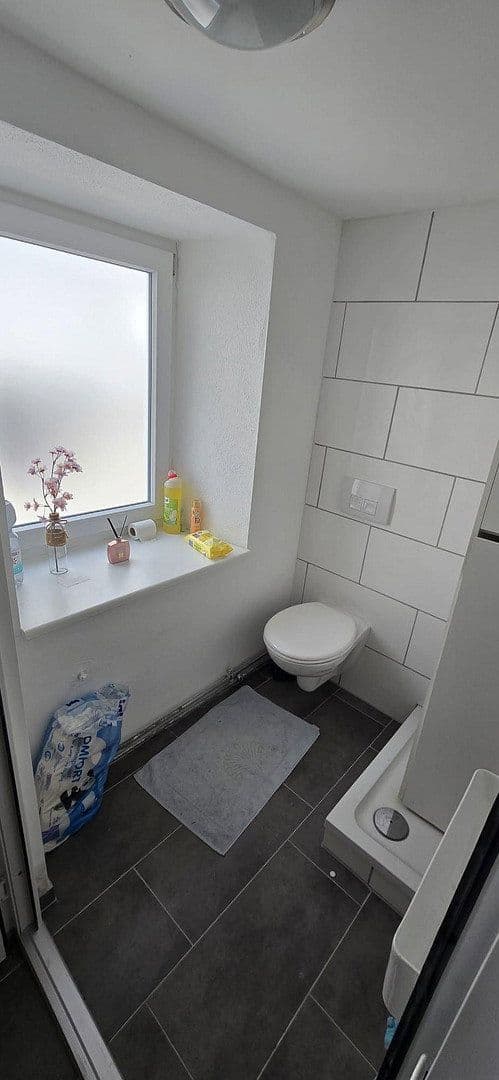 Prenájom bytu 2-izbový 40 m², Schöllnach, Bavorsko Prenájom bytu 2-izbový 40 m², Schöllnach, Bavorsko