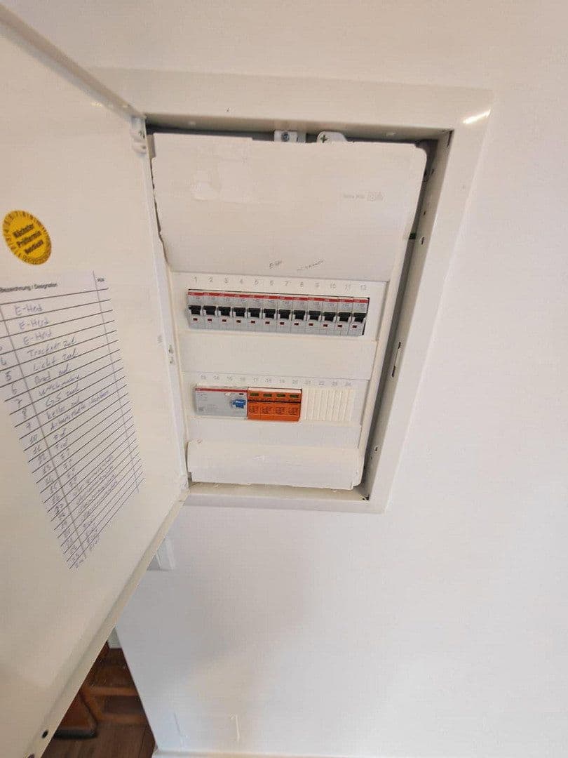 Predaj bytu 2-izbový 75 m², Bremen, Brémy Predaj bytu 2-izbový 75 m², Bremen, Brémy