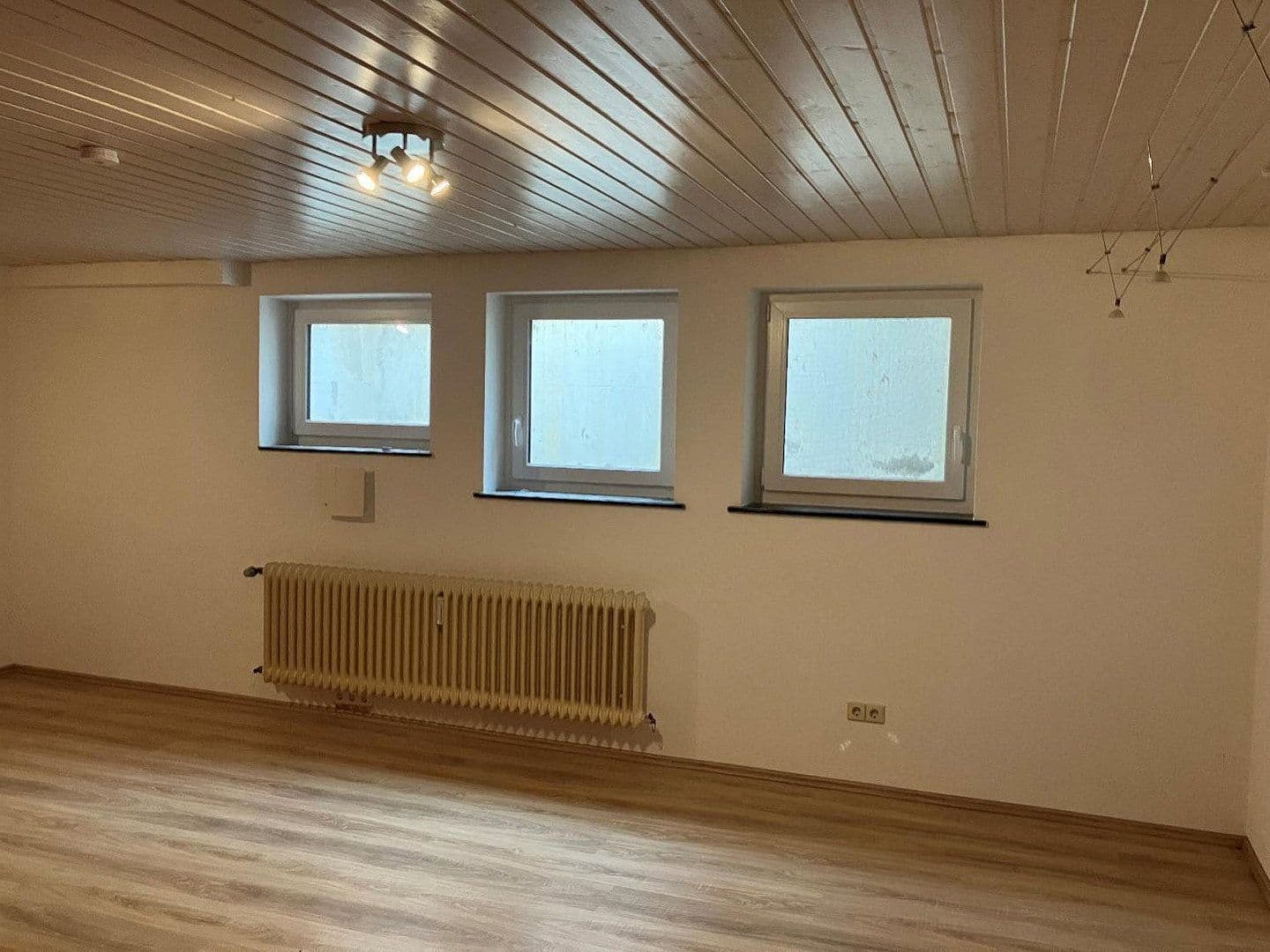 Predaj bytu 5-izbový 99 m², Wyhl, Bádensko-Wurttembersko Predaj bytu 5-izbový 99 m², Wyhl, Bádensko-Wurttembersko