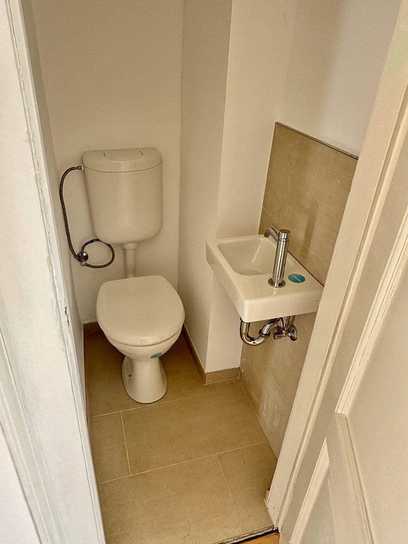 Prenájom bytu 4-izbový 123 m², Geishornstraße 8, Offenbach am Main, Hesensko Prenájom bytu 4-izbový 123 m², Geishornstraße 8, Offenbach am Main, Hesensko