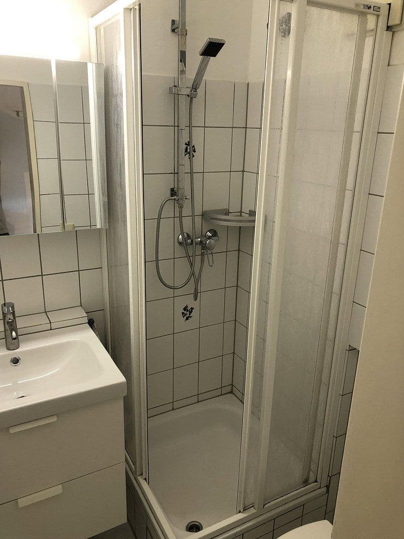 Prenájom bytu 1-izbový 19 m², Hannover, Dolné Sasko Prenájom bytu 1-izbový 19 m², Hannover, Dolné Sasko