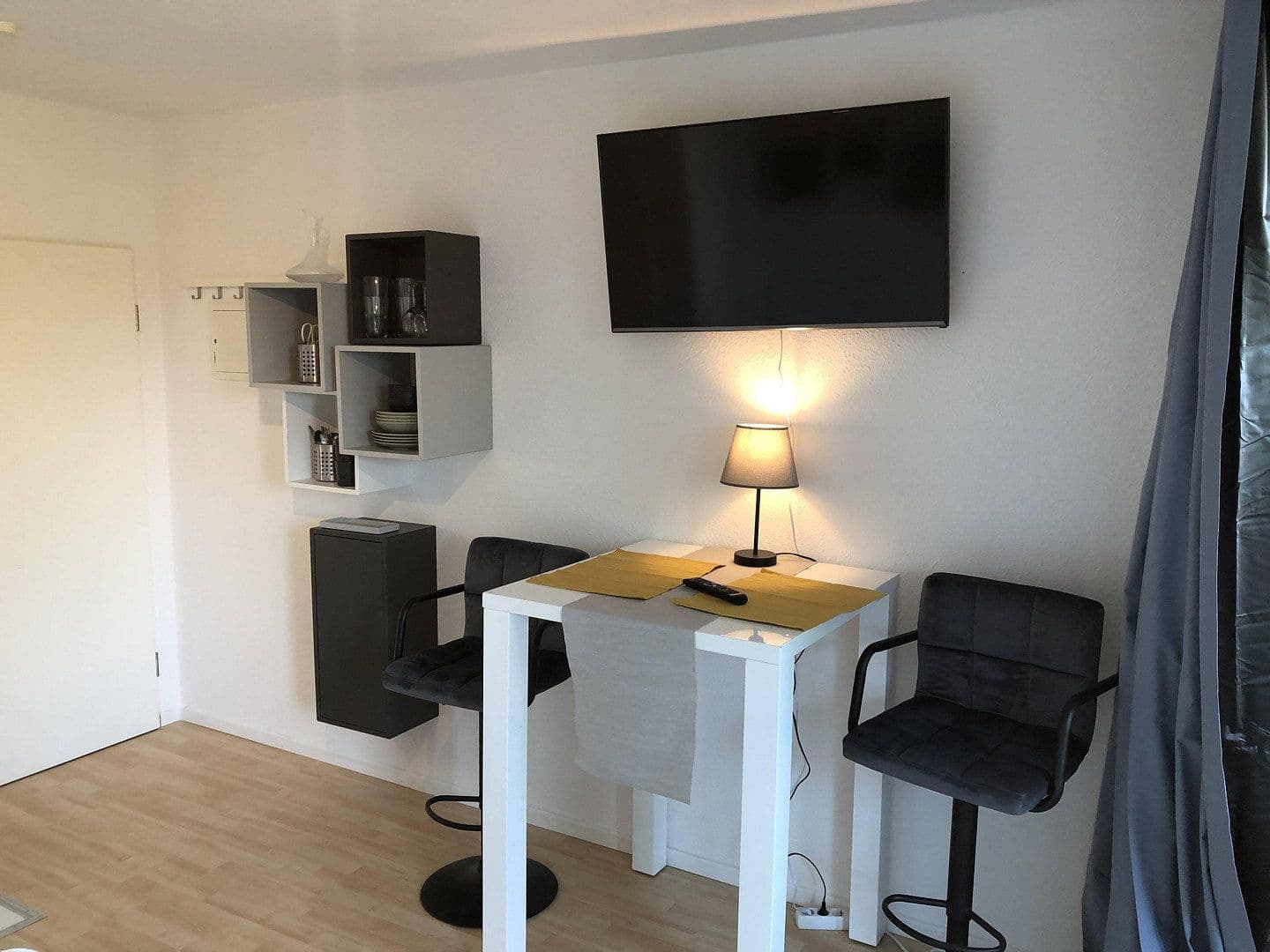 Prenájom bytu 1-izbový 19 m², Hannover, Dolné Sasko Prenájom bytu 1-izbový 19 m², Hannover, Dolné Sasko