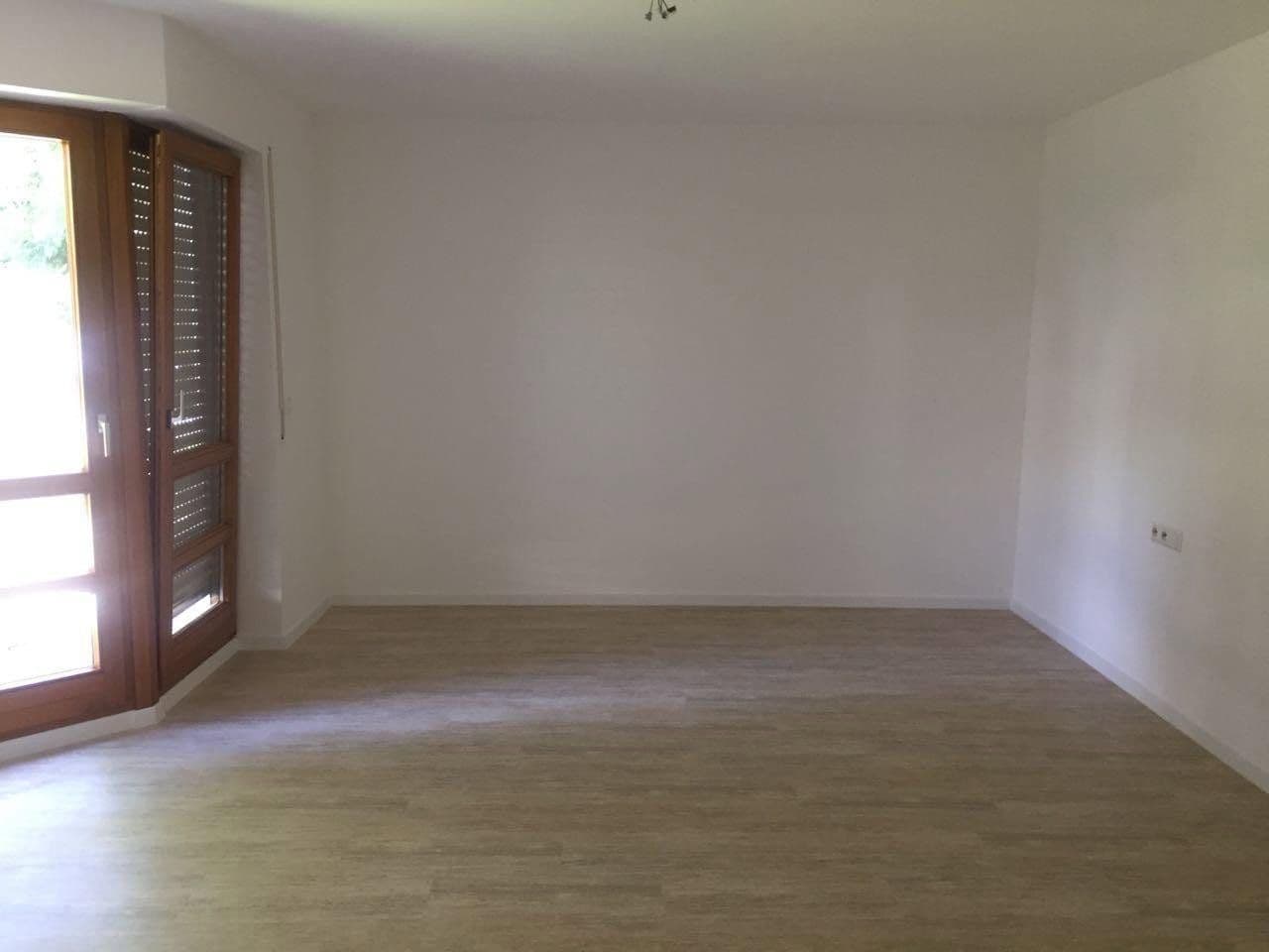 Predaj bytu 4-izbový 120 m², Biberach an der Riß, Bádensko-Wurttembersko Predaj bytu 4-izbový 120 m², Biberach an der Riß, Bádensko-Wurttembersko