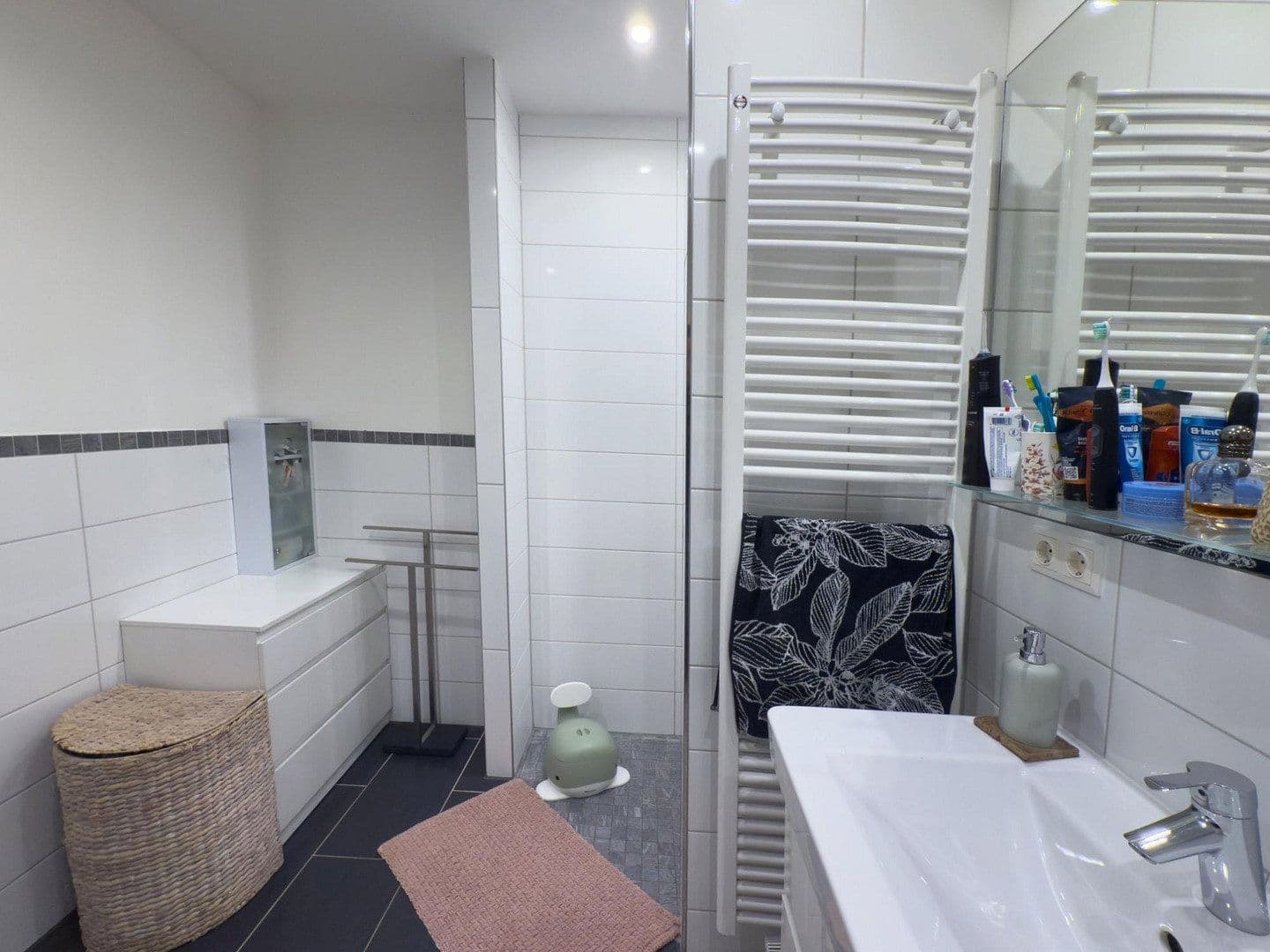 Predaj domu 141 m², pozemek 196 m², Bad Kreuznach, Porýnie-Falcko Predaj domu 141 m², pozemek 196 m², Bad Kreuznach, Porýnie-Falcko