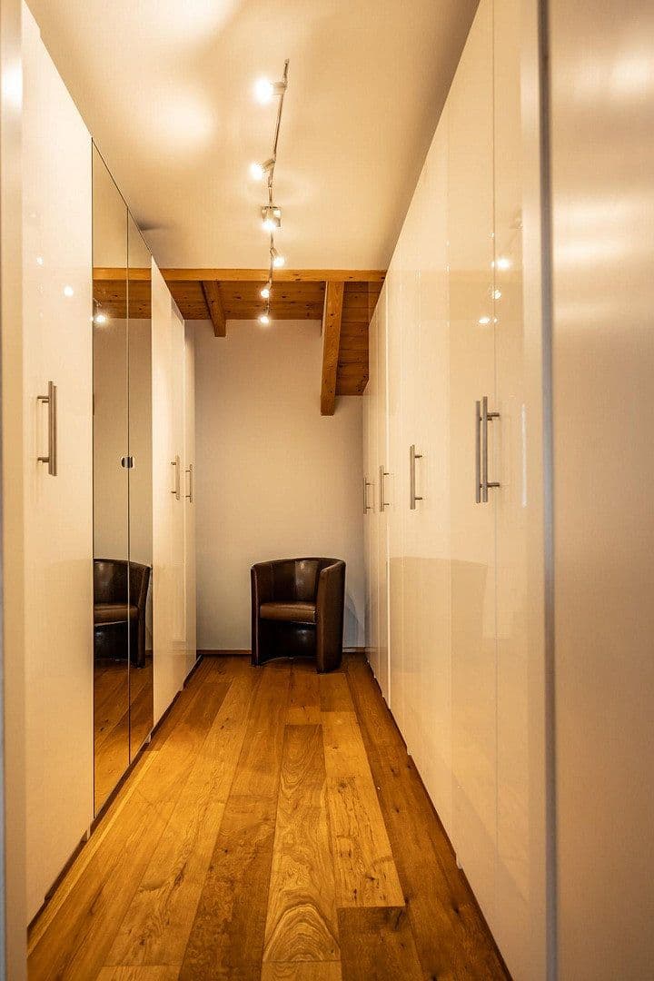 Predaj bytu 3-izbový 100 m², Salzburg, Salzbursko Predaj bytu 3-izbový 100 m², Salzburg, Salzbursko