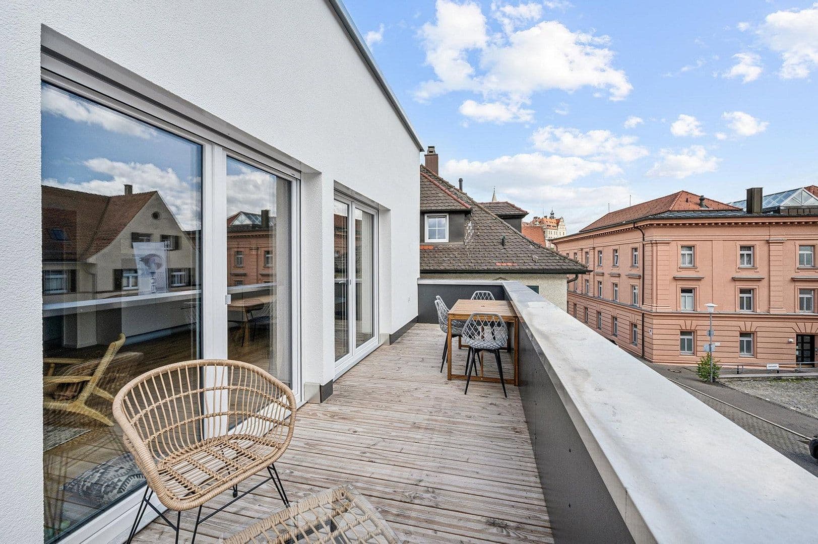 Prenájom bytu 4-izbový 109 m², Sigmaringen, Bádensko-Wurttembersko Prenájom bytu 4-izbový 109 m², Sigmaringen, Bádensko-Wurttembersko