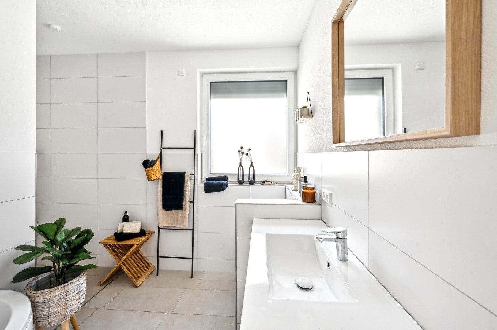 Prenájom bytu 4-izbový 109 m², Sigmaringen, Bádensko-Wurttembersko Prenájom bytu 4-izbový 109 m², Sigmaringen, Bádensko-Wurttembersko