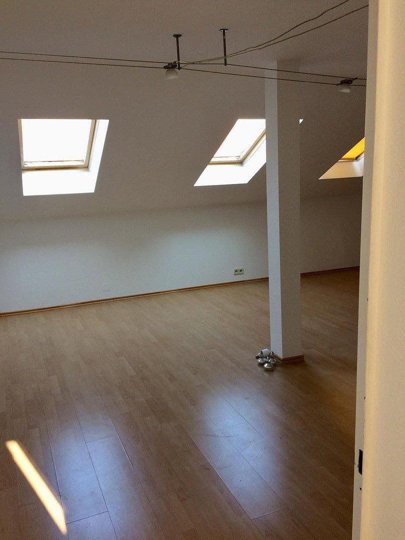 Prenájom bytu 6-izbový 196 m², Schulgasse 30, Wien, Viedeň Prenájom bytu 6-izbový 196 m², Schulgasse 30, Wien, Viedeň