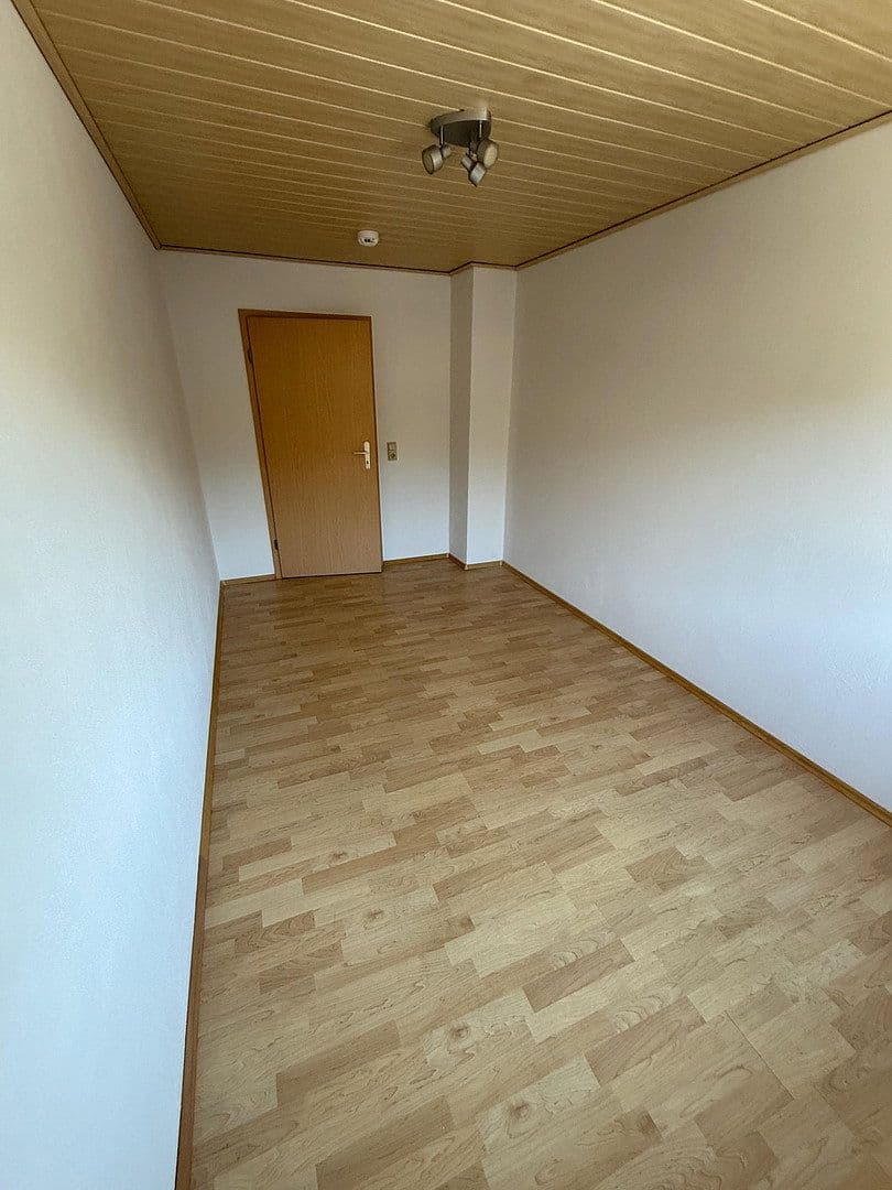 Prenájom bytu 3-izbový 75 m², Am Rauschenweg 38, Kaiserslautern, Porýnie-Falcko Prenájom bytu 3-izbový 75 m², Am Rauschenweg 38, Kaiserslautern, Porýnie-Falcko