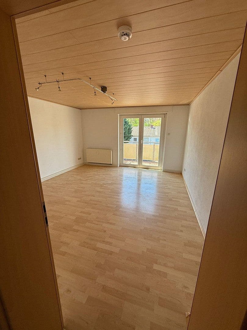 Prenájom bytu 3-izbový 75 m², Am Rauschenweg 38, Kaiserslautern, Porýnie-Falcko Prenájom bytu 3-izbový 75 m², Am Rauschenweg 38, Kaiserslautern, Porýnie-Falcko