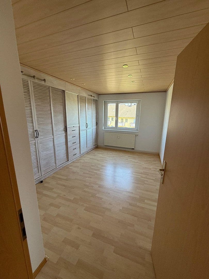 Prenájom bytu 3-izbový 75 m², Am Rauschenweg 38, Kaiserslautern, Porýnie-Falcko Prenájom bytu 3-izbový 75 m², Am Rauschenweg 38, Kaiserslautern, Porýnie-Falcko