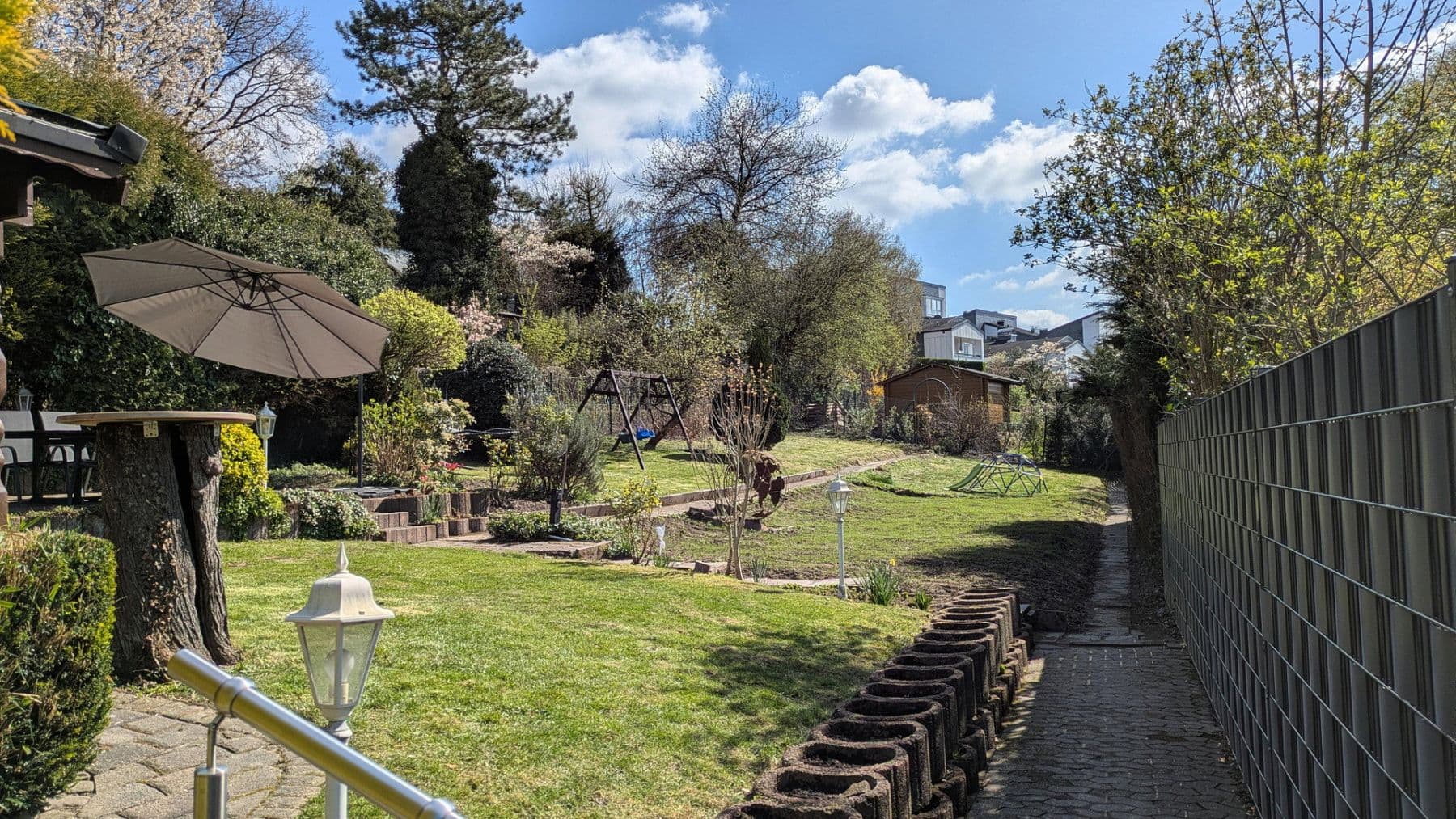 Predaj domu 165 m², pozemek 820 m², Essen, Severné Porýnie - Westfálsko Predaj domu 165 m², pozemek 820 m², Essen, Severné Porýnie - Westfálsko