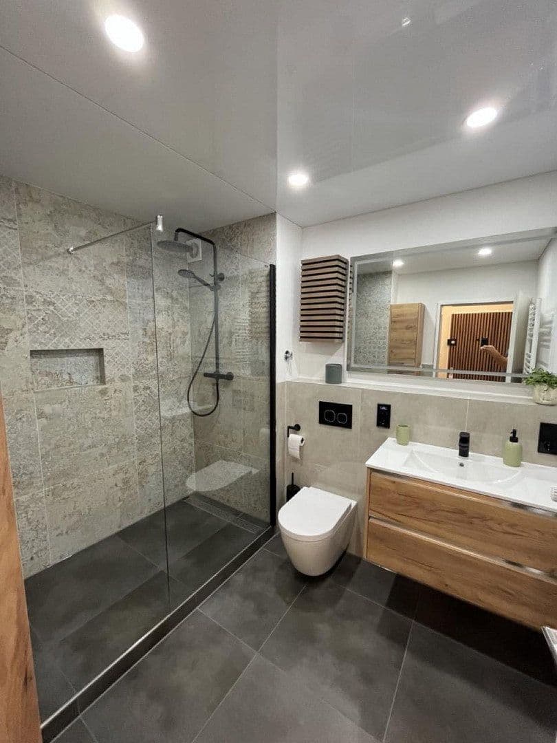 Prenájom bytu 2-izbový 74 m², Bogenstr. 4, Hilden, Severné Porýnie - Westfálsko Prenájom bytu 2-izbový 74 m², Bogenstr. 4, Hilden, Severné Porýnie - Westfálsko