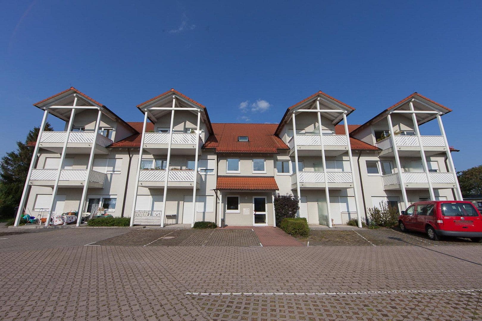 Prenájom bytu 2-izbový 49 m², Ilmenau, Durínsko Prenájom bytu 2-izbový 49 m², Ilmenau, Durínsko